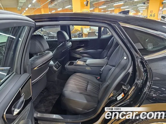 Lexus LS500 5th generation 2024 Черный из Кореи, фото 3