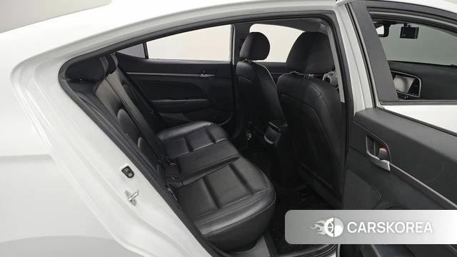 Hyundai Avante AD 2018 Белый из Кореи, фото 3