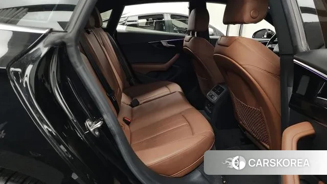 Audi A5 (F5) 2021 Черный из Кореи, фото 3