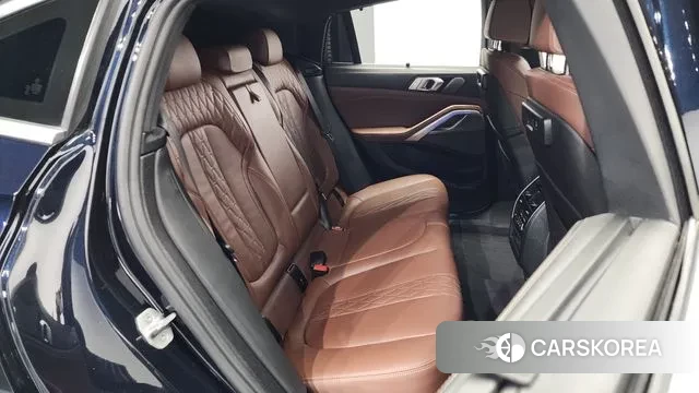 BMW X6 (G06) 2023 Черный из Кореи, фото 3