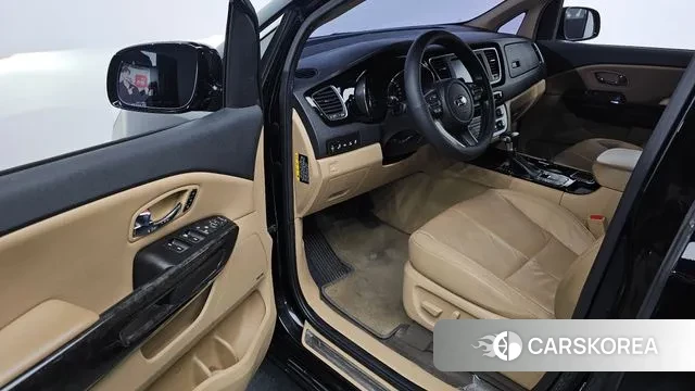 Kia The New Carnival 2019 Черный из Кореи, фото 3