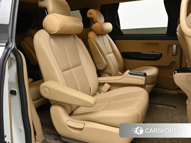 Kia The New Carnival 2018 Белый из Кореи, фото 3