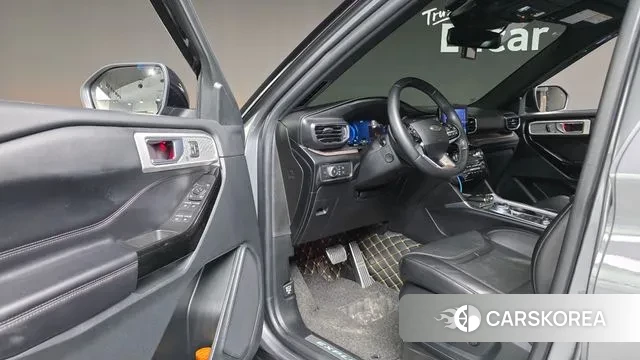 Ford Explorer 6th Generation 2021 Серый из Кореи, фото 3