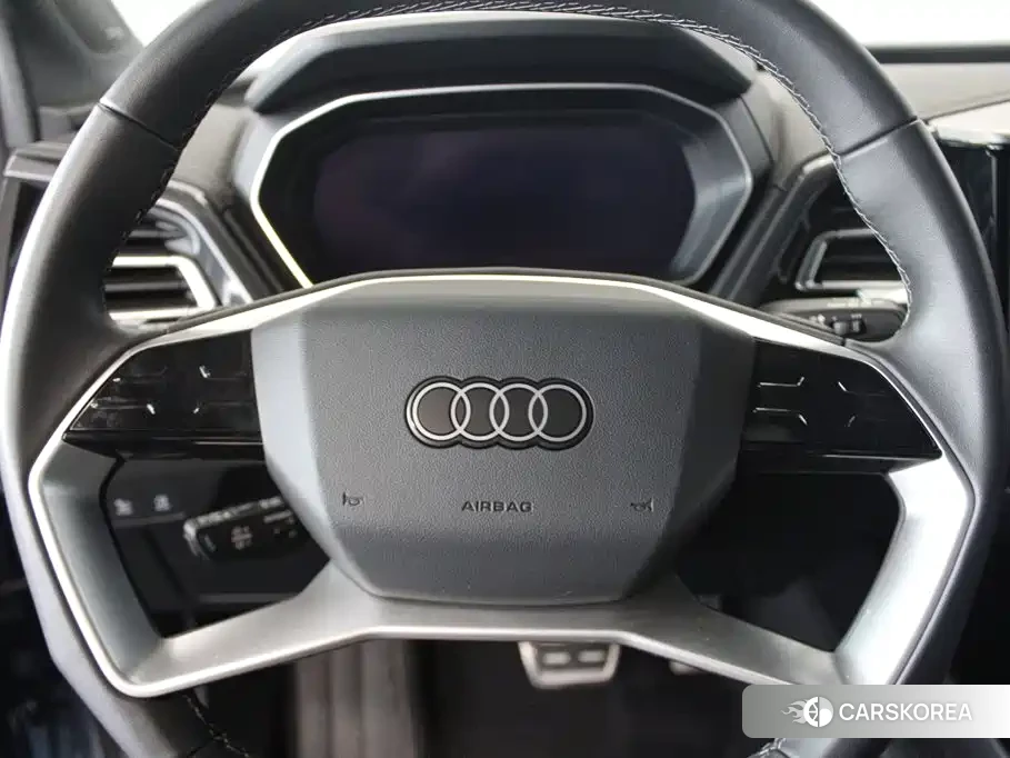 Audi Q4 e-tron 2025 Синий из Китая, фото 3