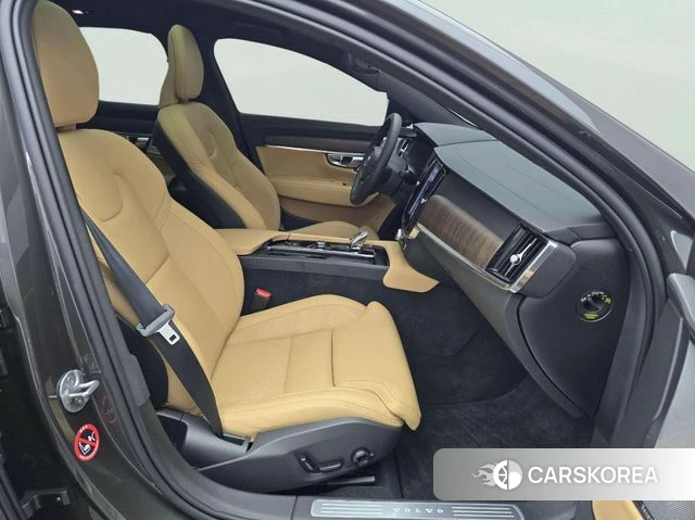 Volvo S90 2024 Серый из Кореи, фото 3