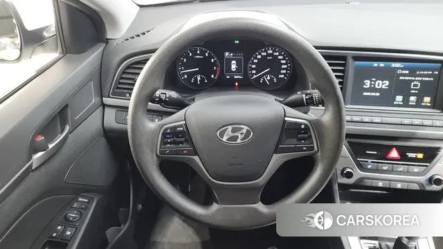 Hyundai Avante AD 2018 Белый из Кореи, фото 3