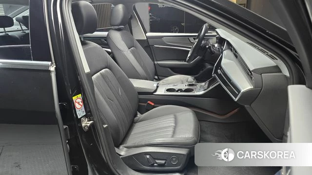 Audi A6 (C8) 2020 Черный из Кореи, фото 3