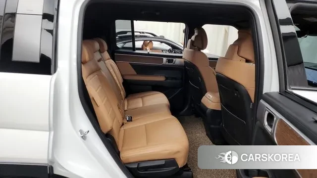 Hyundai Santa Fe (MX5) 2023 Белый из Кореи, фото 3