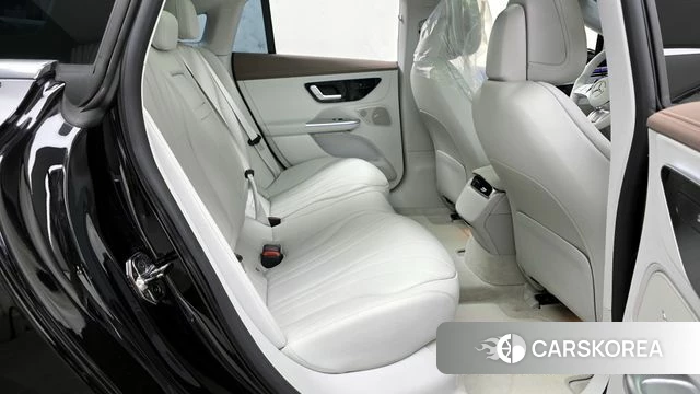 Mercedes-Benz EQE V295 2024 Черный из Кореи, фото 3