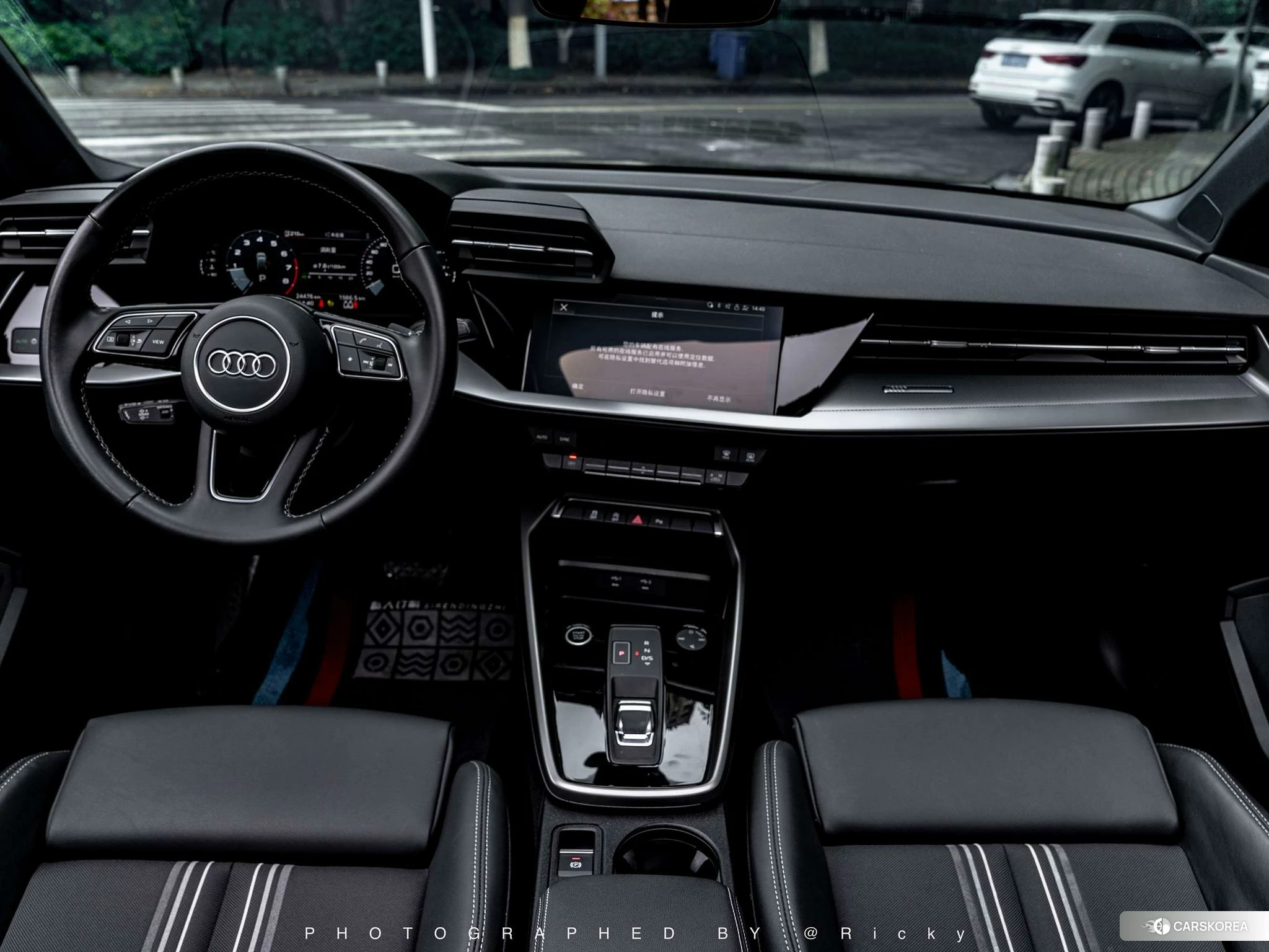 Audi A3 2023 Черный из Китая, фото 3