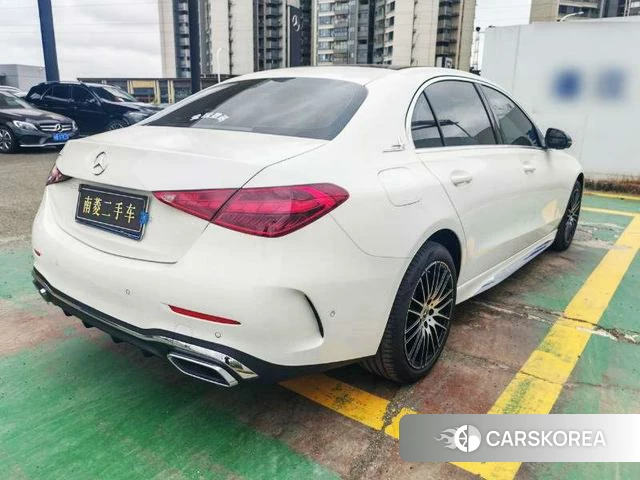 Mercedes-Benz Class C 2025 Белый из Китая, фото 3