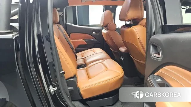 Chevrolet (GM Daewoo) Real New Colorado 2021 Черный из Кореи, фото 3