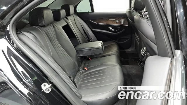 Mercedes-Benz E-Class W213 2020 Черный из Кореи, фото 3