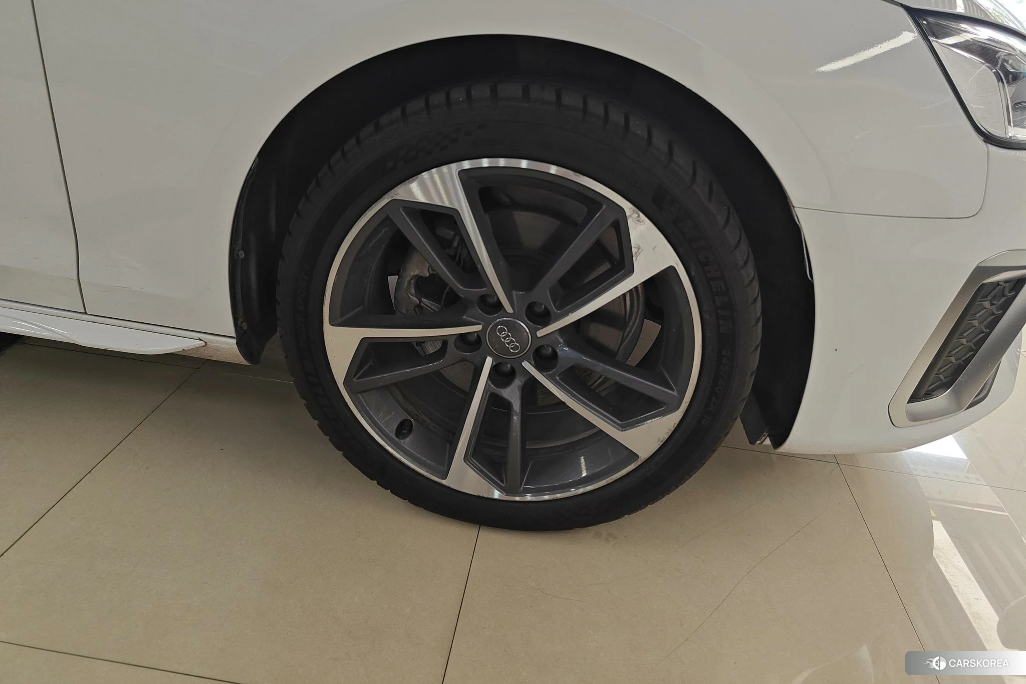 Audi A4L 2020 Белый из Китая, фото 3