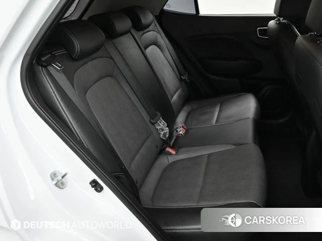 Hyundai Venue 2019 Белый из Кореи, фото 3
