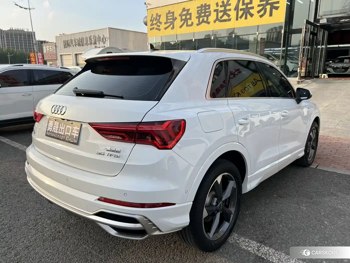 Audi Q3 2022 Белый из Китая, фото 3