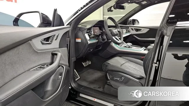 Audi Q8 (4M) 2024 Черный из Кореи, фото 3