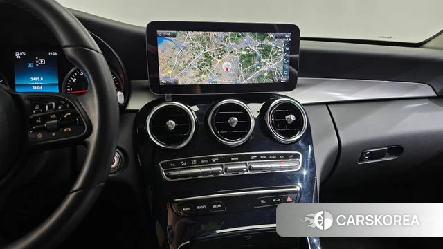 Mercedes-Benz C-Class W205 2019 Белый из Кореи, фото 3
