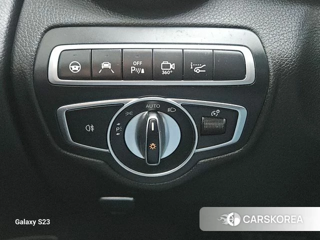 Mercedes-Benz GLC-Class X253 2018 Белый из Кореи, фото 3