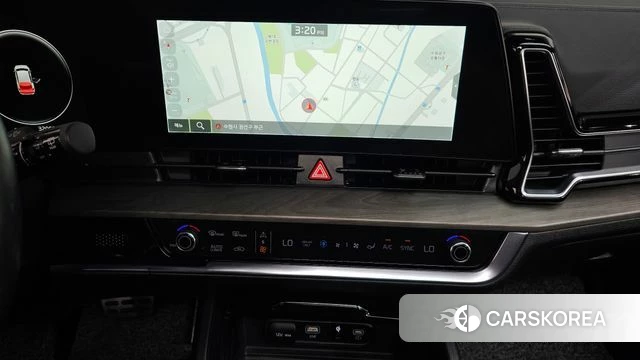 Kia Sportage 5th Generation Hybrid 2022 Белый из Кореи, фото 3