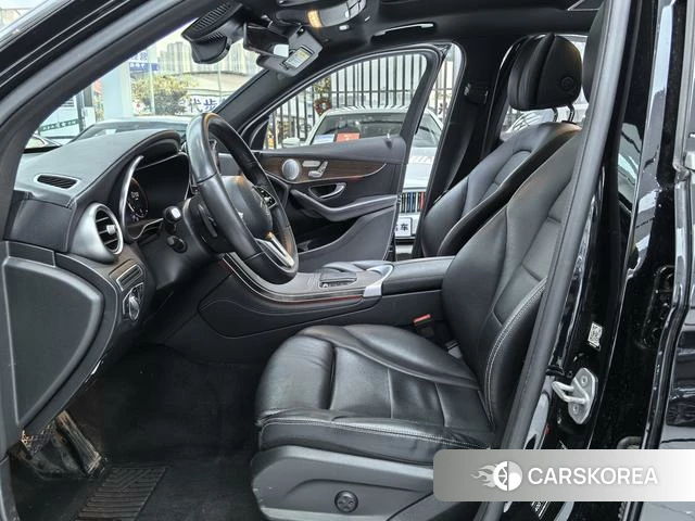 Mercedes-Benz GLC 2021 Черный из Китая, фото 3