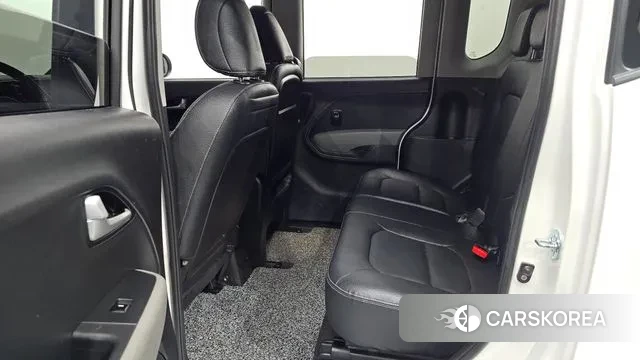 Kia The New Kia Ray 2023 Белый из Кореи, фото 3