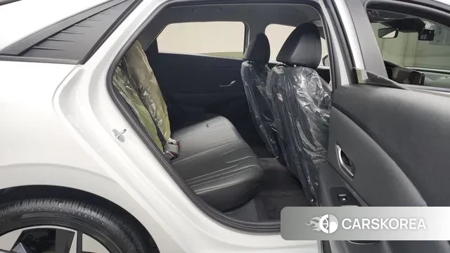 Hyundai Avante (CN7) 2023 Белый из Кореи, фото 3