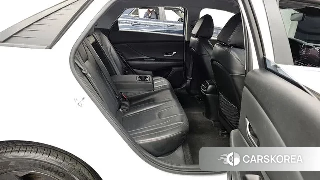 Hyundai Avante (CN7) 2022 Белый из Кореи, фото 3