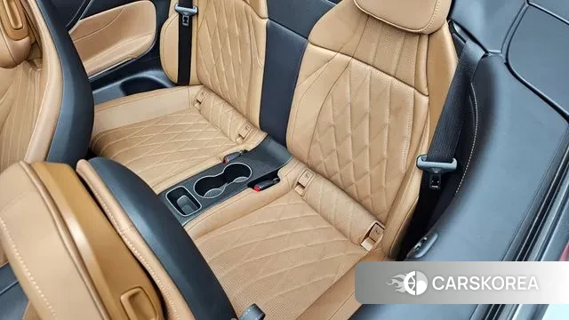 Mercedes-Benz CLE-Class C236 2024 Белый из Кореи, фото 3