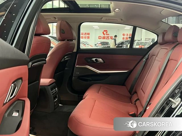 BMW 3 series 2022 Черный из Китая, фото 3