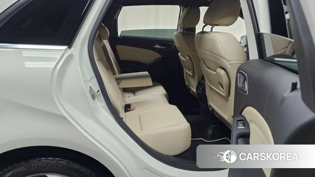 Mercedes-Benz B-Class W246 2018 Белый из Кореи, фото 3