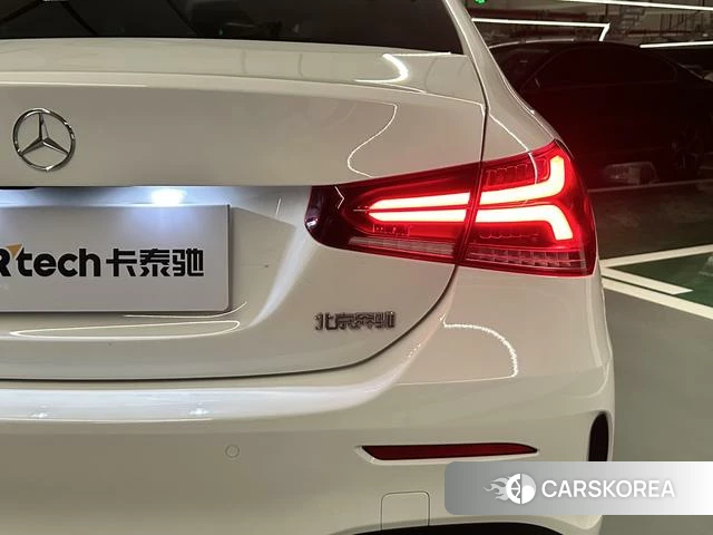 Mercedes-Benz Class A 2021 Белый из Китая, фото 3