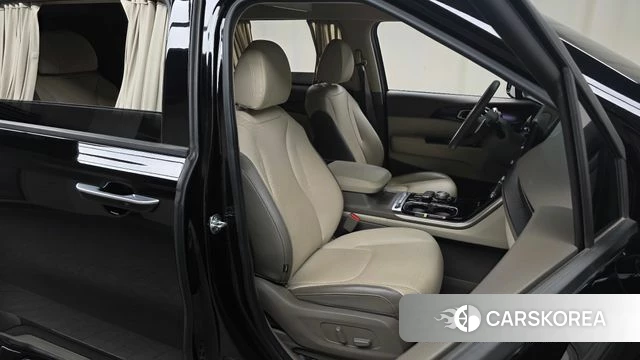 Kia Carnival 4th generation 2023 Черный из Кореи, фото 3