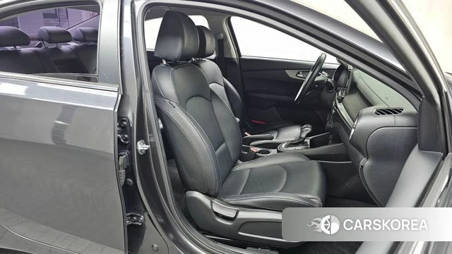 Kia Come New K3 2018 Серый из Кореи, фото 3