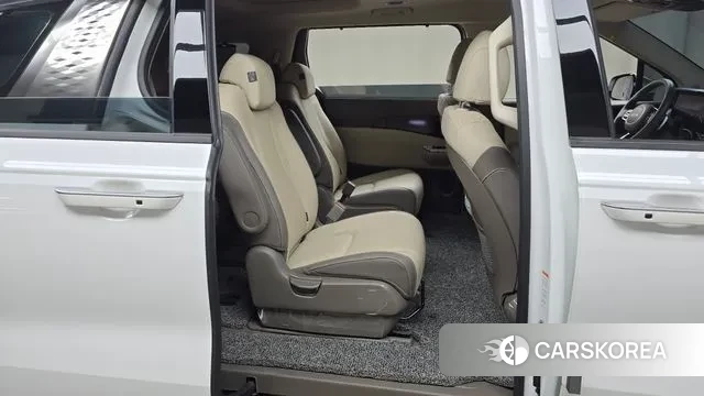 Kia Carnival 4th generation 2022 Белый из Кореи, фото 3