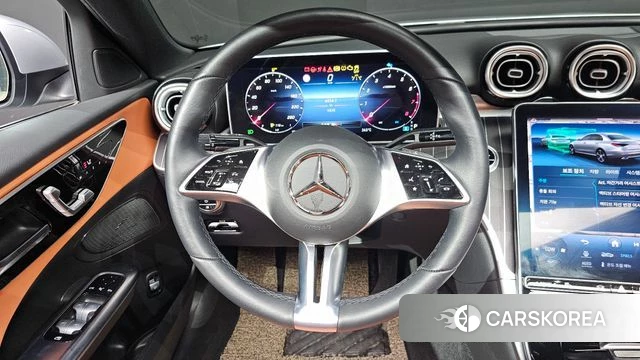 Mercedes-Benz C-Class W206 2023 Серебряный из Кореи, фото 3