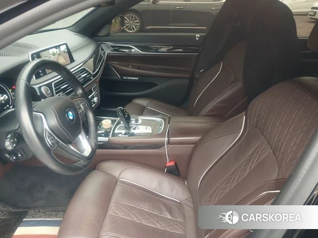 BMW 7 Series (G11) 2018 Черный из Кореи, фото 3