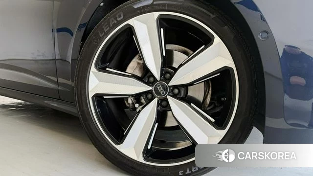 Audi A6 (C8) 2022 Синий из Кореи, фото 3