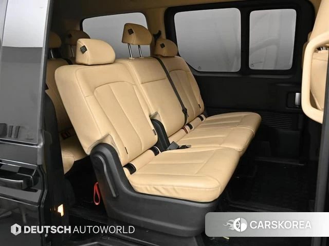 Hyundai Staria 2022 Черный из Кореи, фото 3