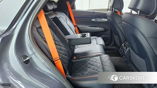 Genesis GV70 2024 Серый из Кореи, фото 3