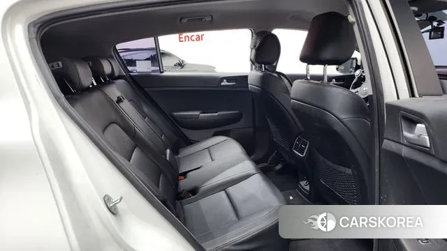 Kia Sportage 4th Generation 2018 Белый из Кореи, фото 3