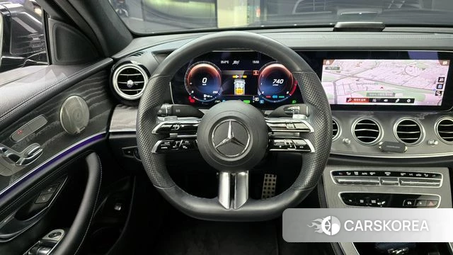 Mercedes-Benz E-Class W213 2021 Серый из Кореи, фото 3