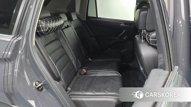 Volkswagen Tiguan second Generation 2018 Серый из Кореи, фото 3