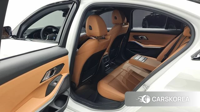 BMW 3 Series (G20) 2022 Белый из Кореи, фото 3