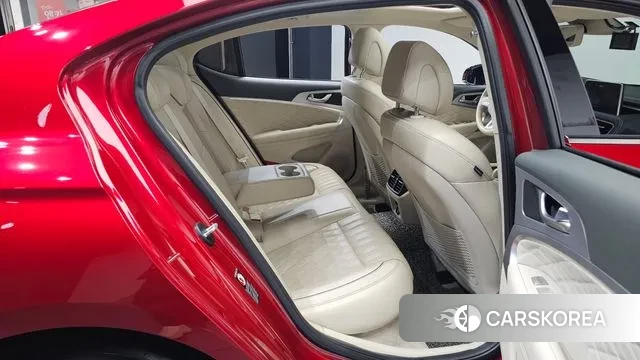 Genesis G70 2019 Красный из Кореи, фото 3