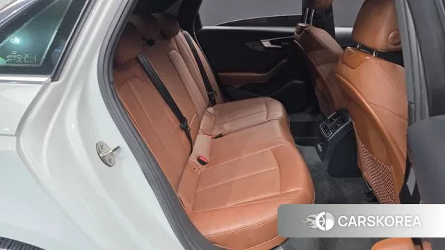 Audi A4 (B9) 2021 Белый из Кореи, фото 3