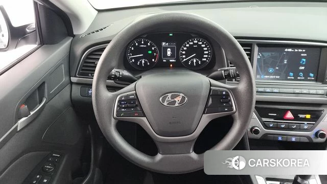 Hyundai Avante AD 2018 Белый из Кореи, фото 3