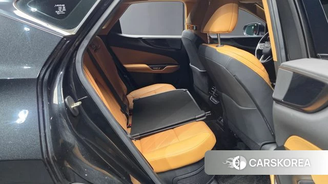 Lexus NX350h Second generation 2023 Черный из Кореи, фото 3
