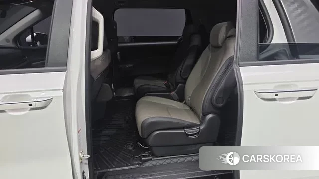 Kia The New Carnival 4th Generation 2025 Белый из Кореи, фото 3