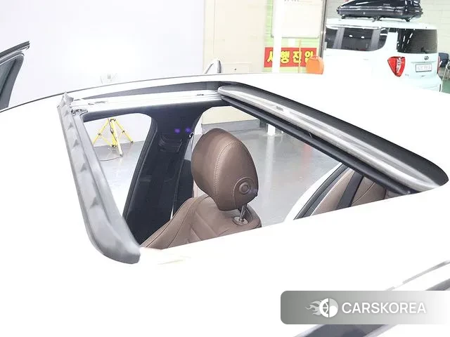 Mercedes-Benz E-Class W213 2023 Белый из Кореи, фото 3